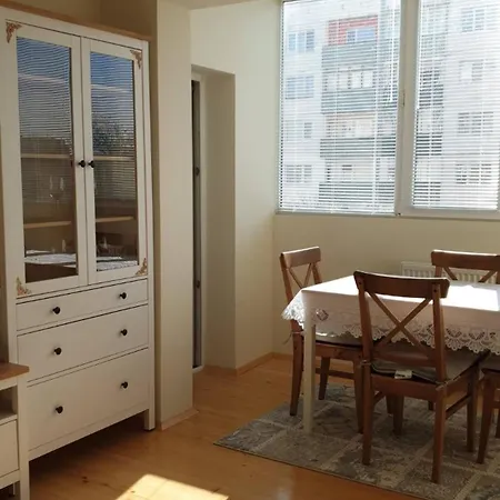 Sunny And Charming Domain For Your In Apartment