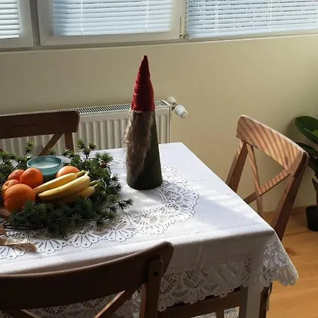 Sunny And Charming Domain For Your In Appartement *